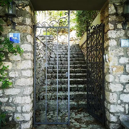 I Pini Capri